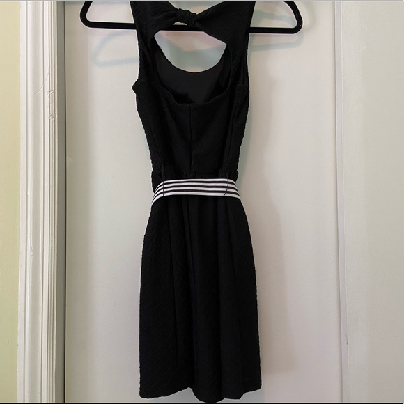 Candie's Dresses & Skirts - Black dress with belt